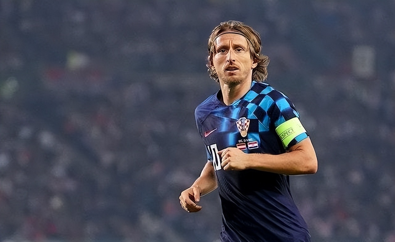 开云体育APP下载-赫罗纳客场大胜，取得喘息机会