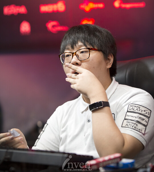 开云体育平台APP-包含战火延烧神秘劲旅对决燃烧全场的词条