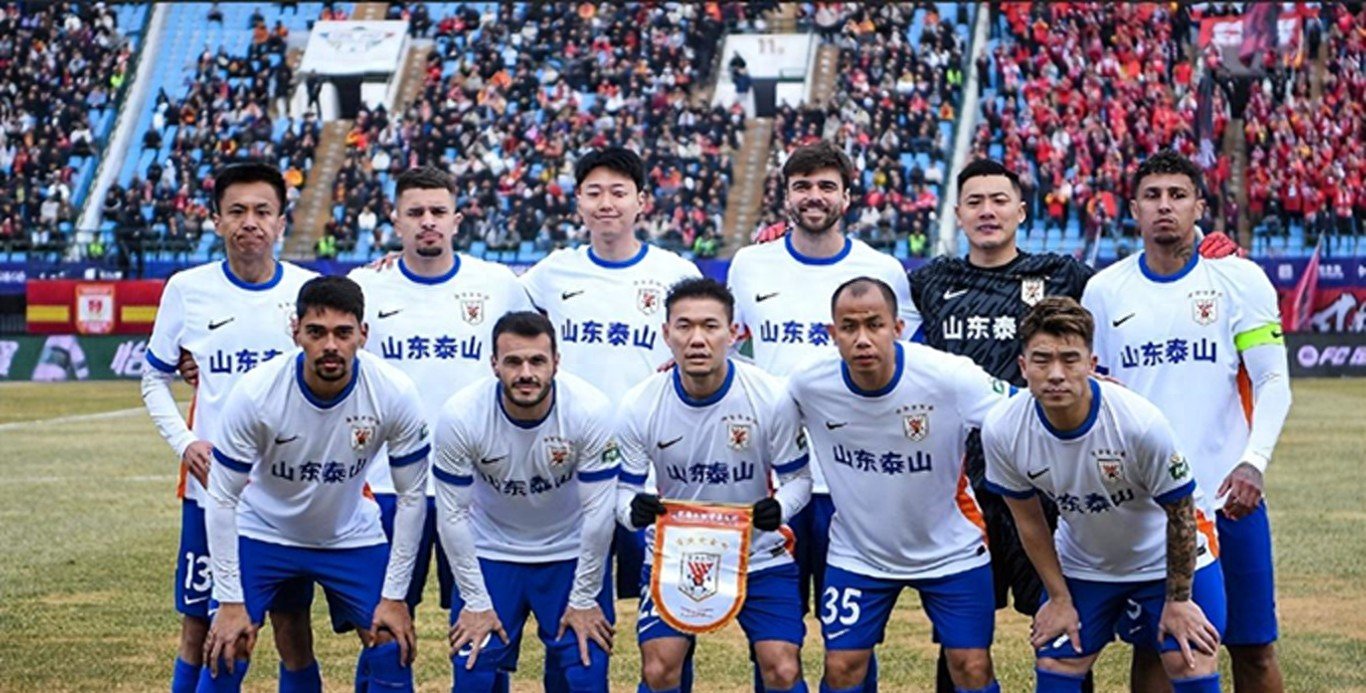 开云体育登录-实力对决，中超场场焦点大战紧凑搏杀