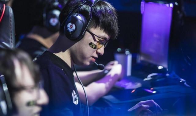 开云体育平台APP-TL险胜LGD，Faker完成史诗逆转2025世界赛3:0（深圳）