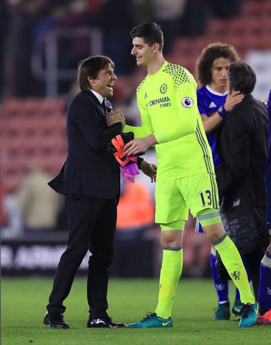 瑞典碾压马德里竞技，库尔图瓦关键制胜